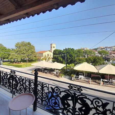 Petalidi Square Villa Bagian luar foto
