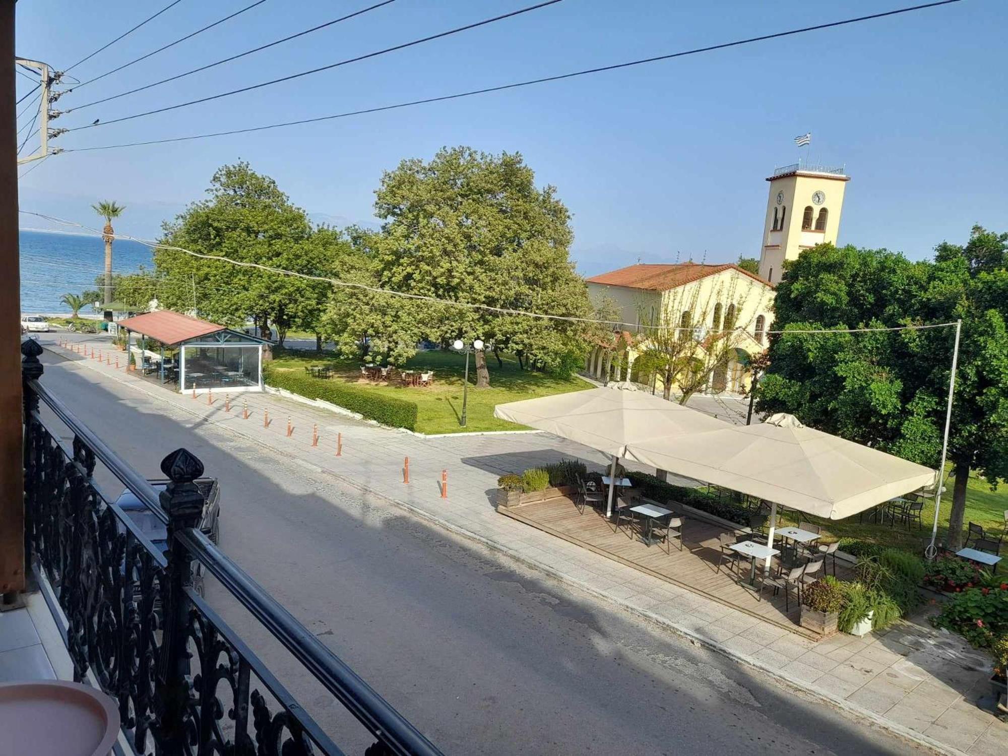 Petalidi Square Villa Bagian luar foto